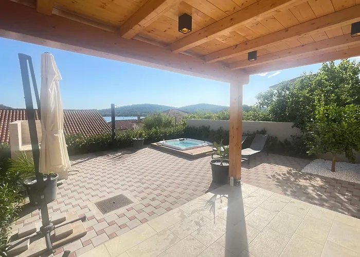 Propertisno Apartment Tisno